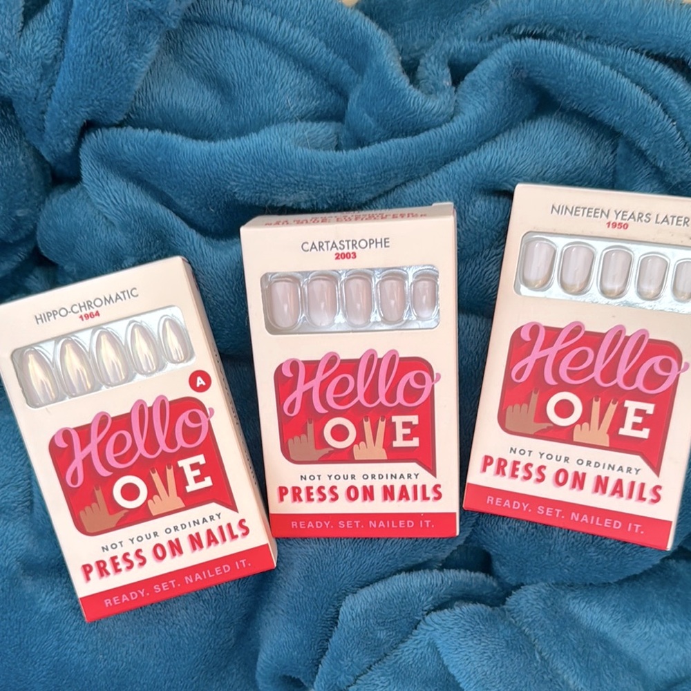 Press On Nails by Hello Love